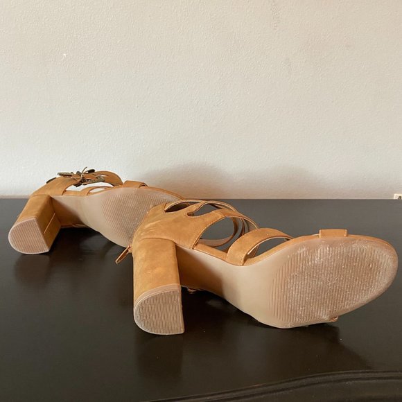 Strappy Sandals with Western-Style Buckles - Picture 3 of 3